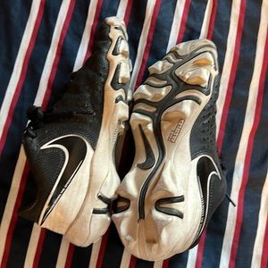 Nike Football Cleats Size 3Y